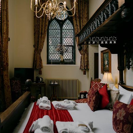 The Old Palace Lodge Линкольн Экстерьер фото